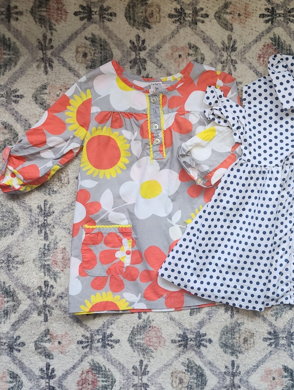 Assorted Girls' Floral and Striped Dresses And Tops 10 Pc Mix LOT Clothing Sz 3T - Picture 14 of 14